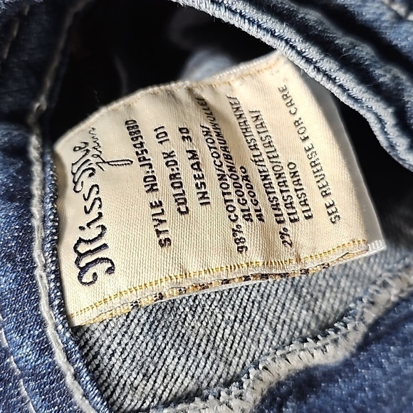 Miss Me Bootcut Embellished Jeans Size 30 - Picture 4 of 7